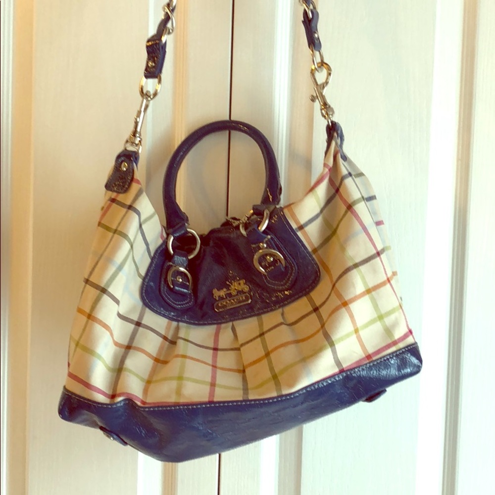 Coach style purse